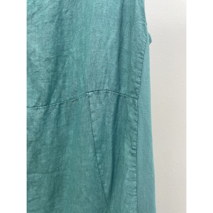 Flowers printed Balloon linen dress. Sleeveless, elastic band on side.  2 sizes S/M and L/XL  Linen  Made in Italy