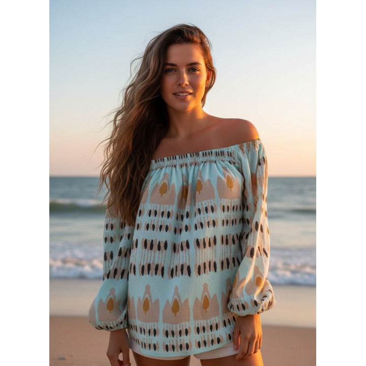Printed On or Off-Shoulder Blouse