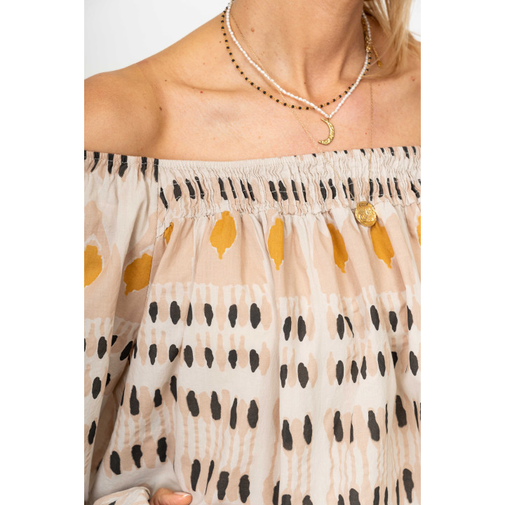 Printed On or Off-Shoulder Blouse